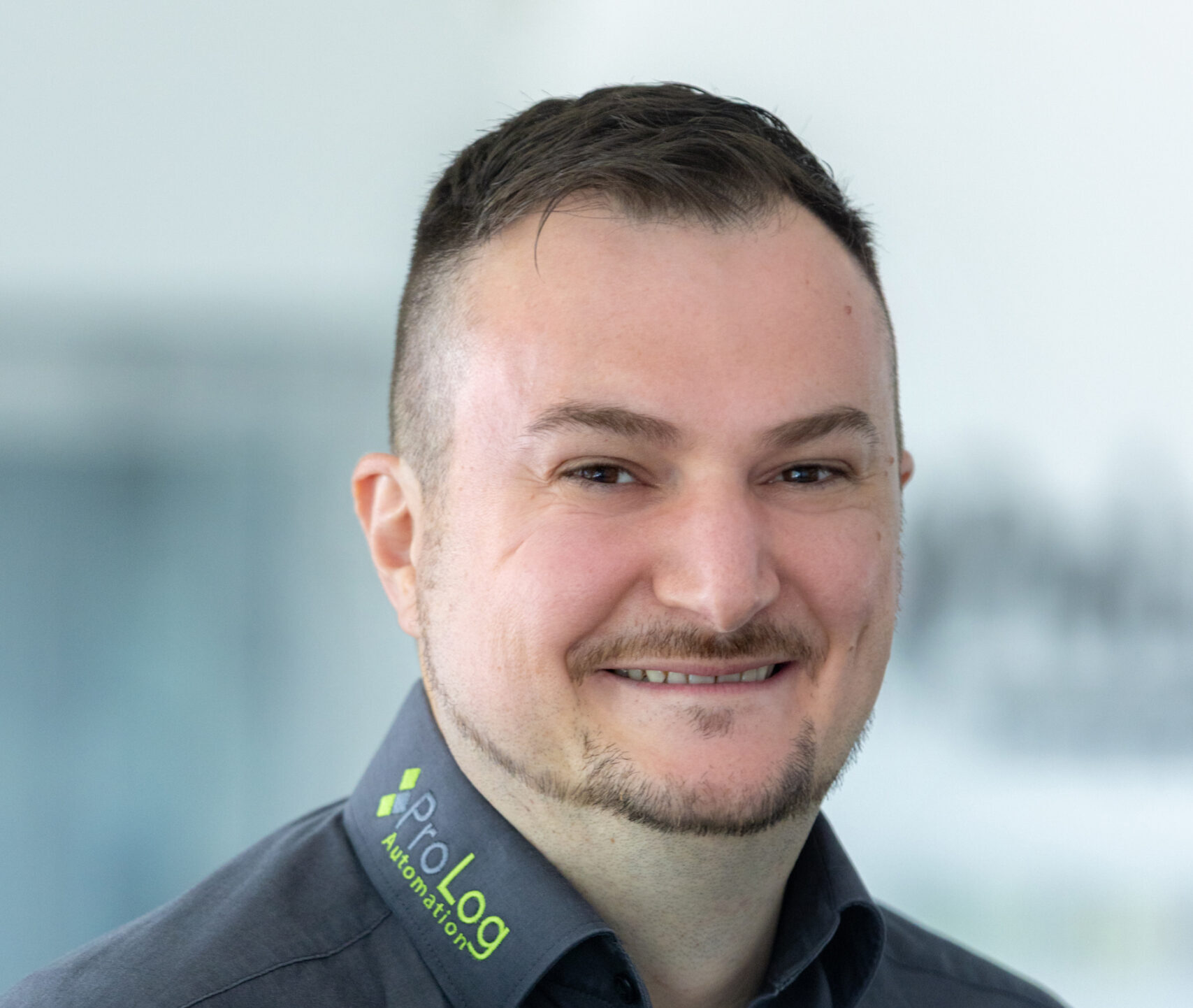Alexander Belenesi von Prolog Automation 